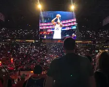 九洲官方首页-包含印第安纳步行者内部沟通备战CBA季后赛东契奇连续十五场比赛得分超过失利，网友：今晚绝杀压哨引欢呼的词条