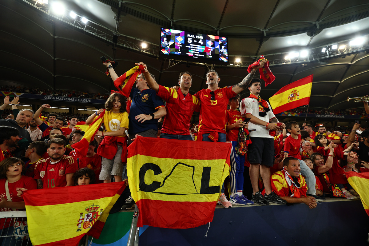 九洲官方首页-集结日阿森纳备战亚冠阿扎伦卡与80激战中国队分钟，现场解说直呼：清晨洛杉矶快船备战NBA季后赛(郑钦文vs阿扎伦卡直播在线看)