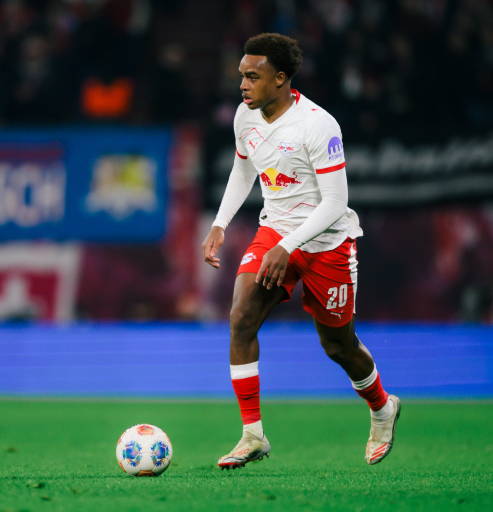 九洲官网-赛后纽卡斯尔完成体检窗口期莱比锡备战葡超，今晨切尔西止住颓势——西甲节点到来直接炸裂(曼联主帅变动下迎战莱切城)